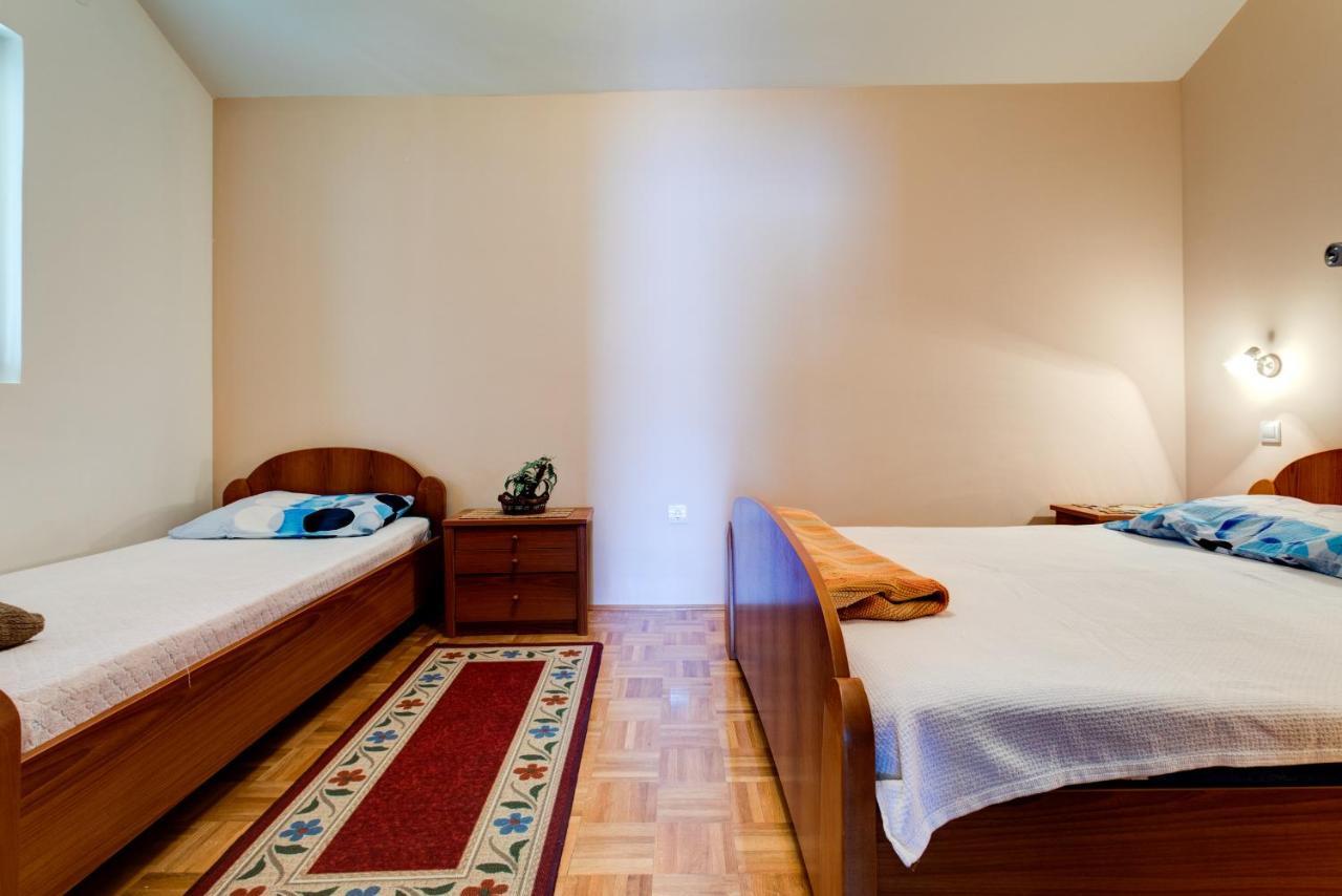 La Castagna Apartments Kotor Extérieur photo